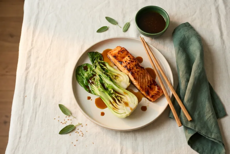Teriyaki-Lachs mit Pak Choi